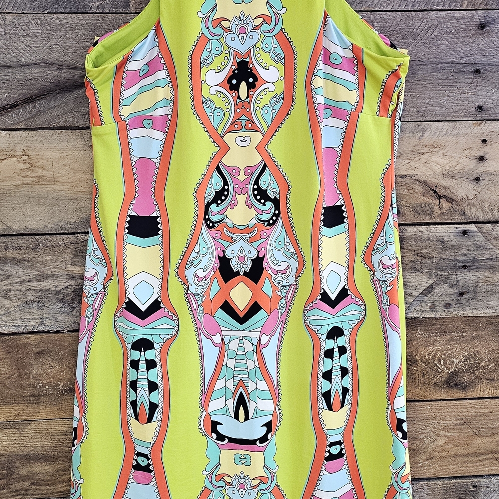 Vibrant Pattern Ivey Lane Sleeveless Dress W/ Button Closure.